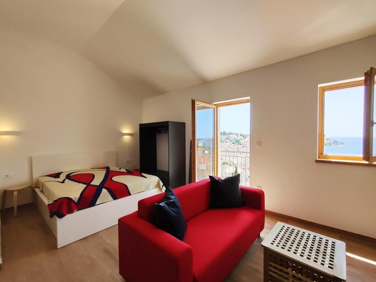 Brand New Apt W Balcony & Perfect Seaview At Center Χβαρ Εξωτερικό φωτογραφία
