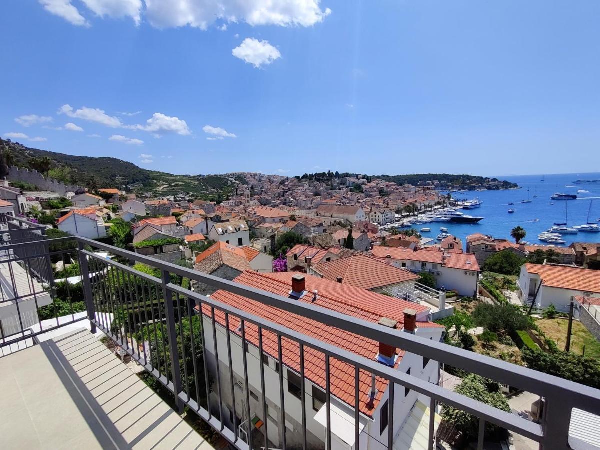 Brand New Apt W Balcony & Perfect Seaview At Center Χβαρ Εξωτερικό φωτογραφία