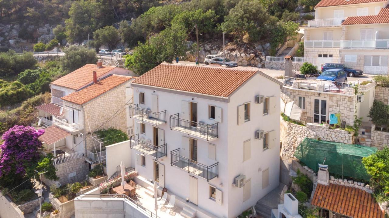 Brand New Apt W Balcony & Perfect Seaview At Center Χβαρ Εξωτερικό φωτογραφία