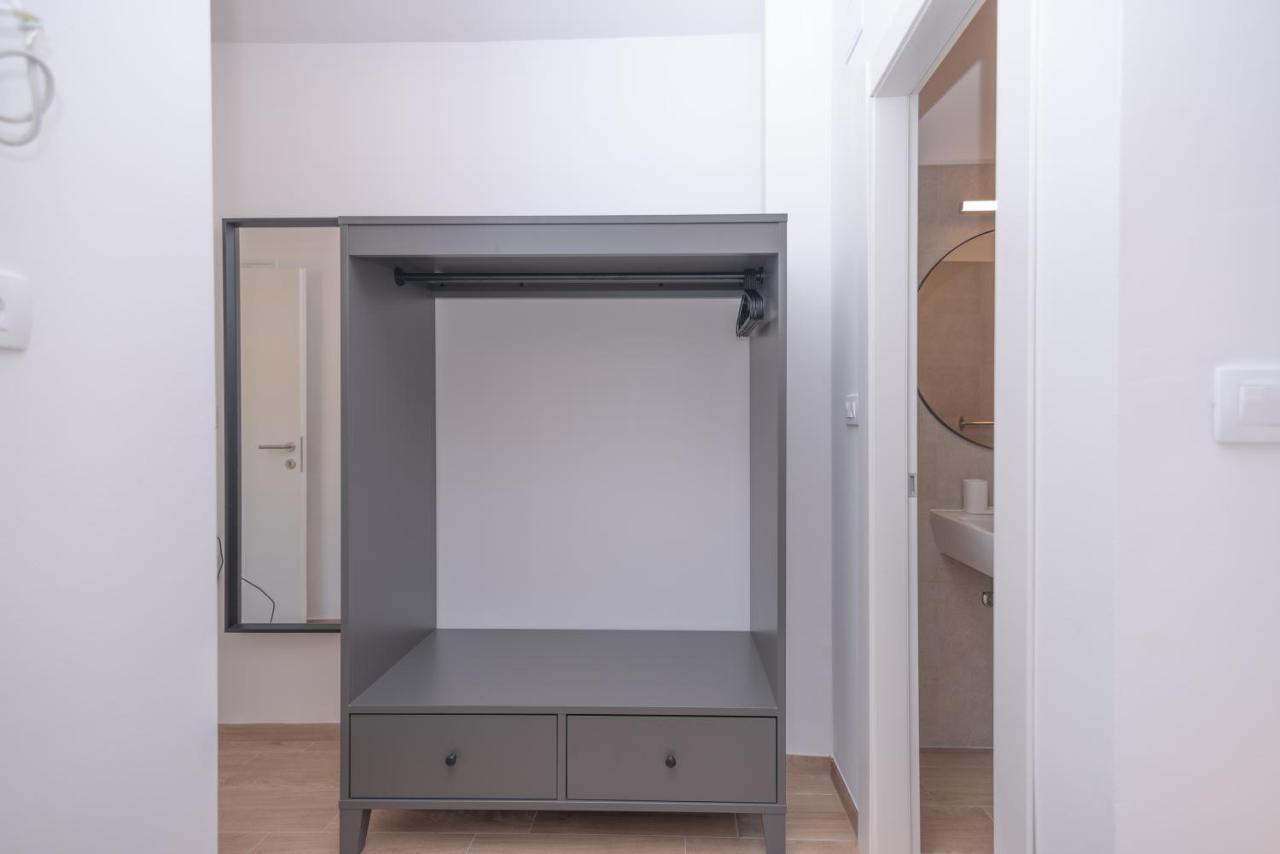 Brand New Apt W Balcony & Perfect Seaview At Center Χβαρ Εξωτερικό φωτογραφία