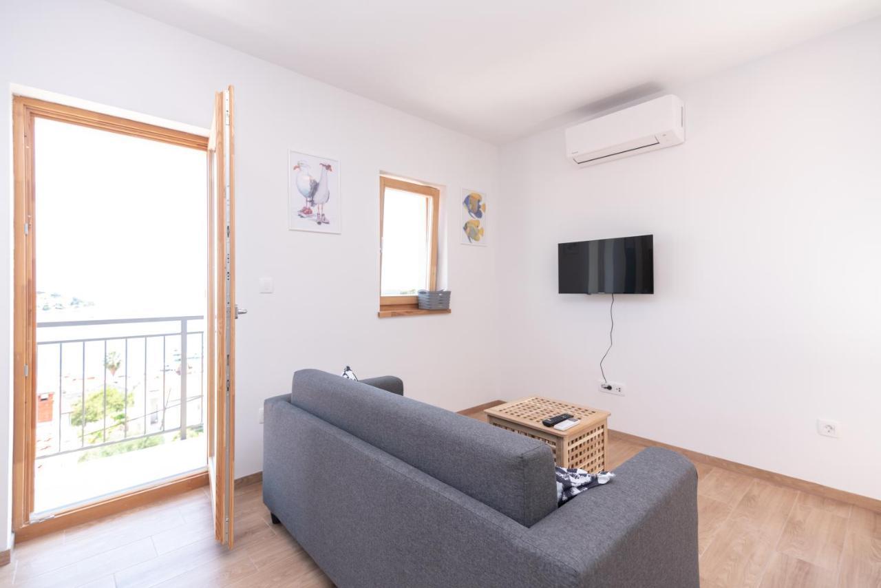 Brand New Apt W Balcony & Perfect Seaview At Center Χβαρ Εξωτερικό φωτογραφία