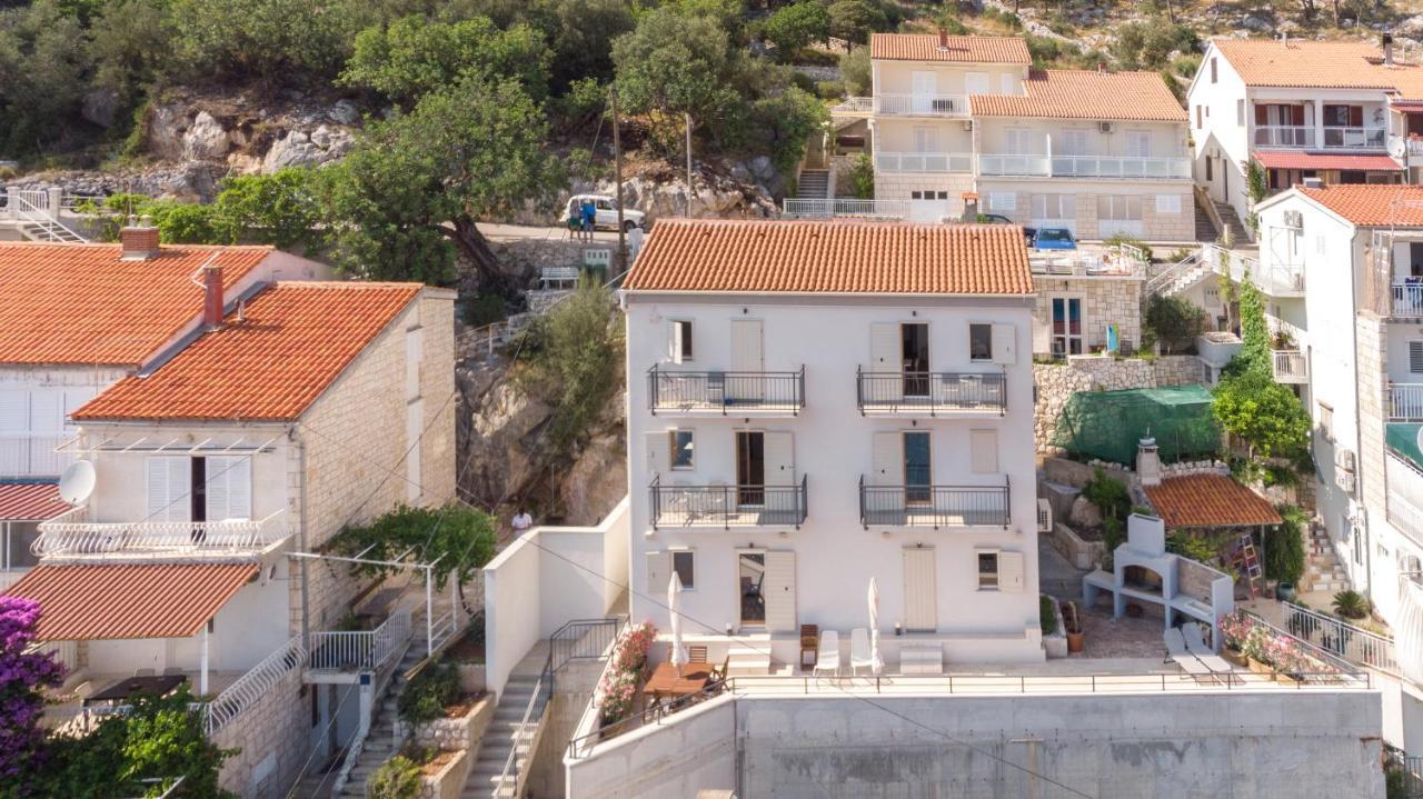 Brand New Apt W Balcony & Perfect Seaview At Center Χβαρ Εξωτερικό φωτογραφία